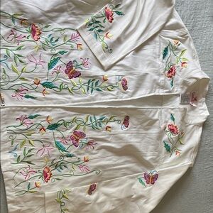 Embroidered Floral White Jacket